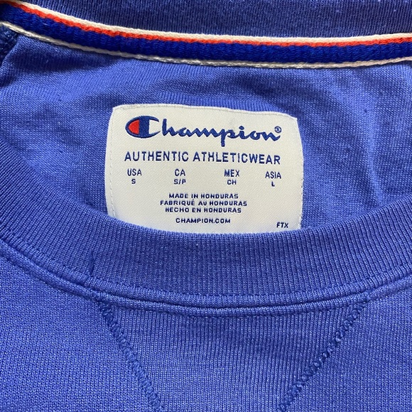 Champion Crewneck Sweatshirt - Picture 2 of 5